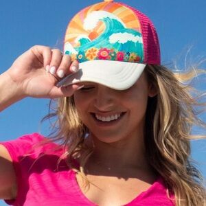 NWT Natural Life Waves Snap Back Trucker Hat